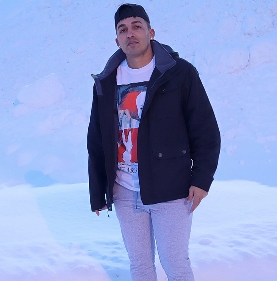 Meet your Posher, Emilio - Picture 1 of 1